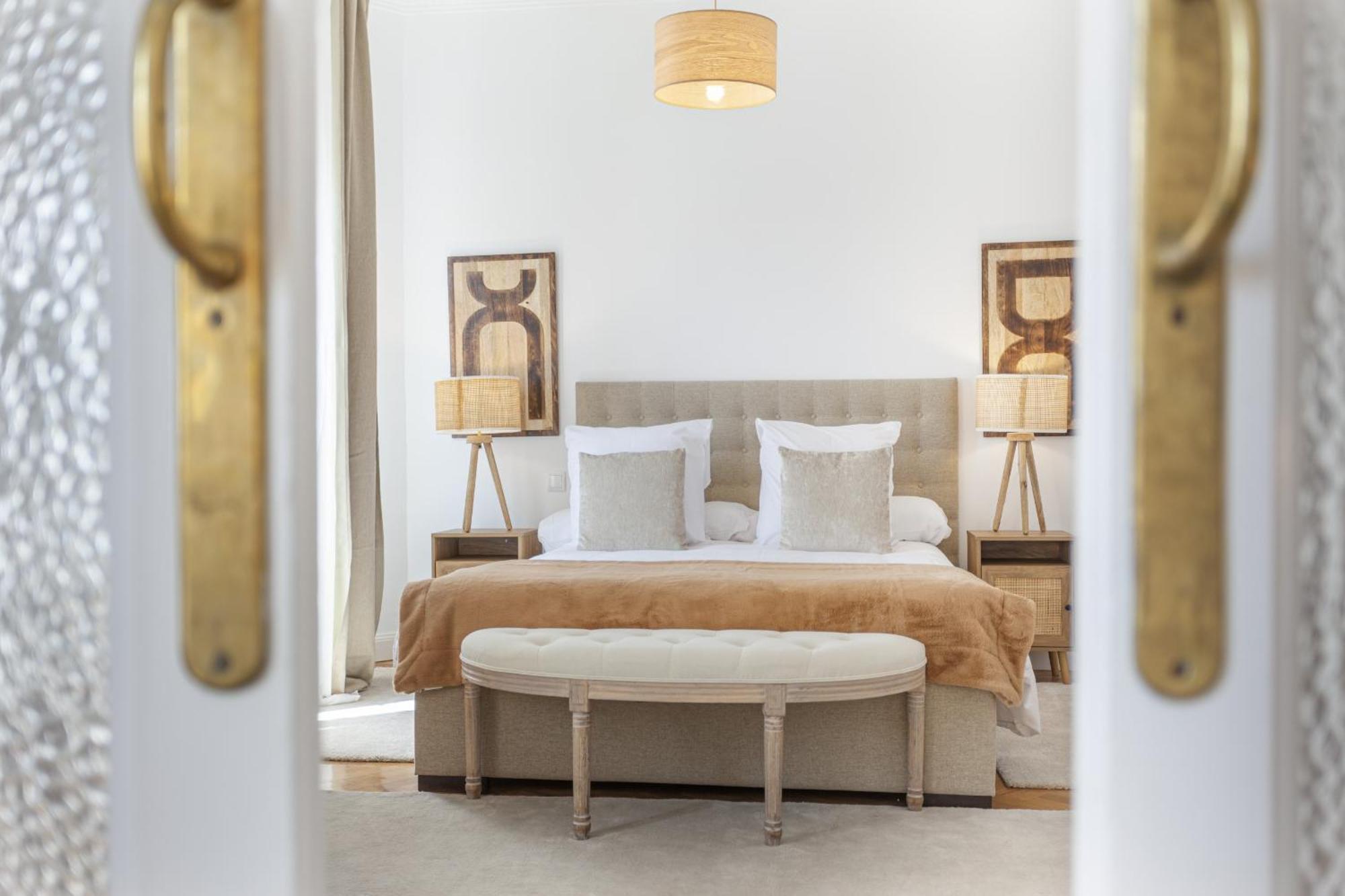 Apartamento Santa Ana Place En Мадрид Екстериор снимка